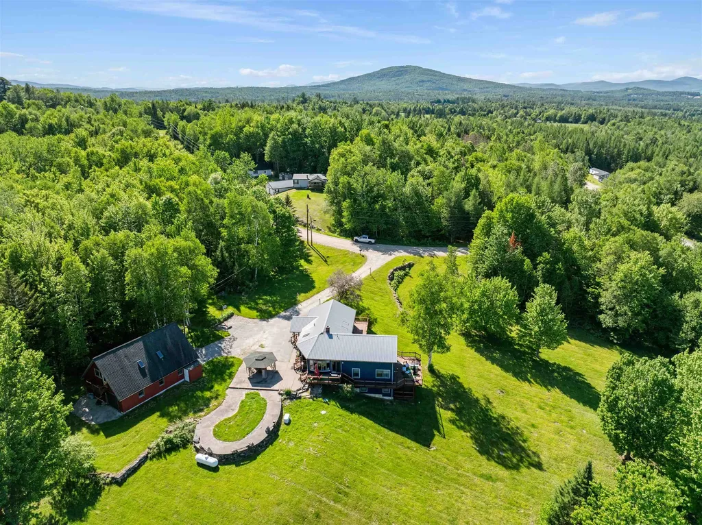 85 Jason Avenue Jefferson NH 03583