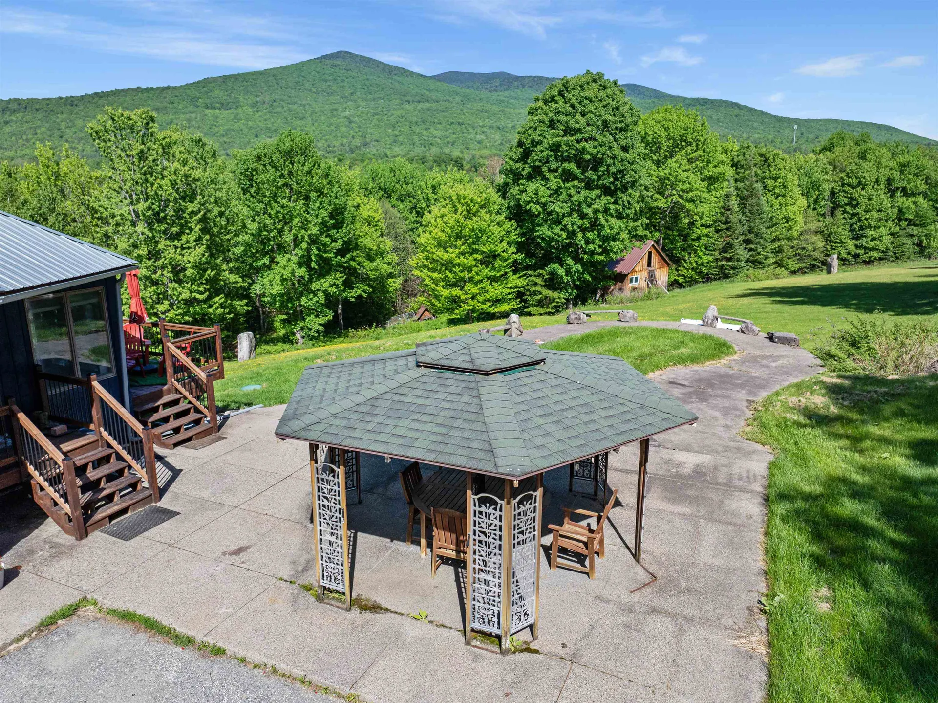 85 Jason Avenue Jefferson NH 03583