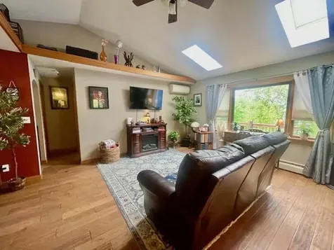 85 Jason Avenue Jefferson NH 03583