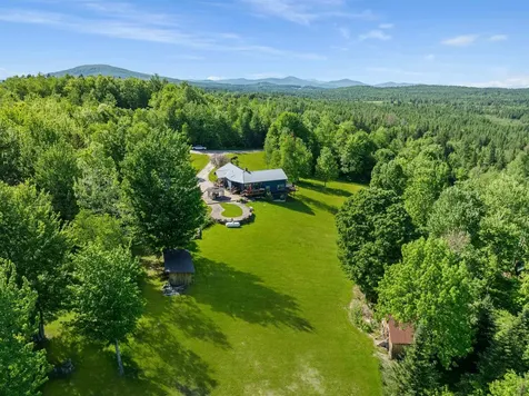85 Jason Avenue Jefferson NH 03583