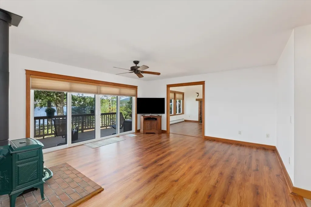 31 Moose Lane Rindge NH 03461