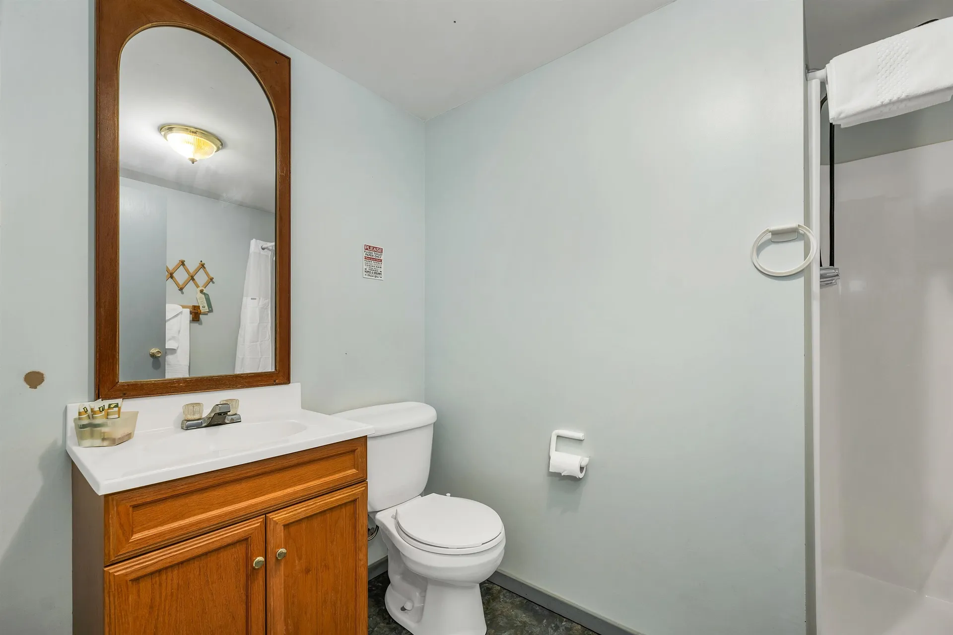 820 Colebrook Road Errol NH 03579