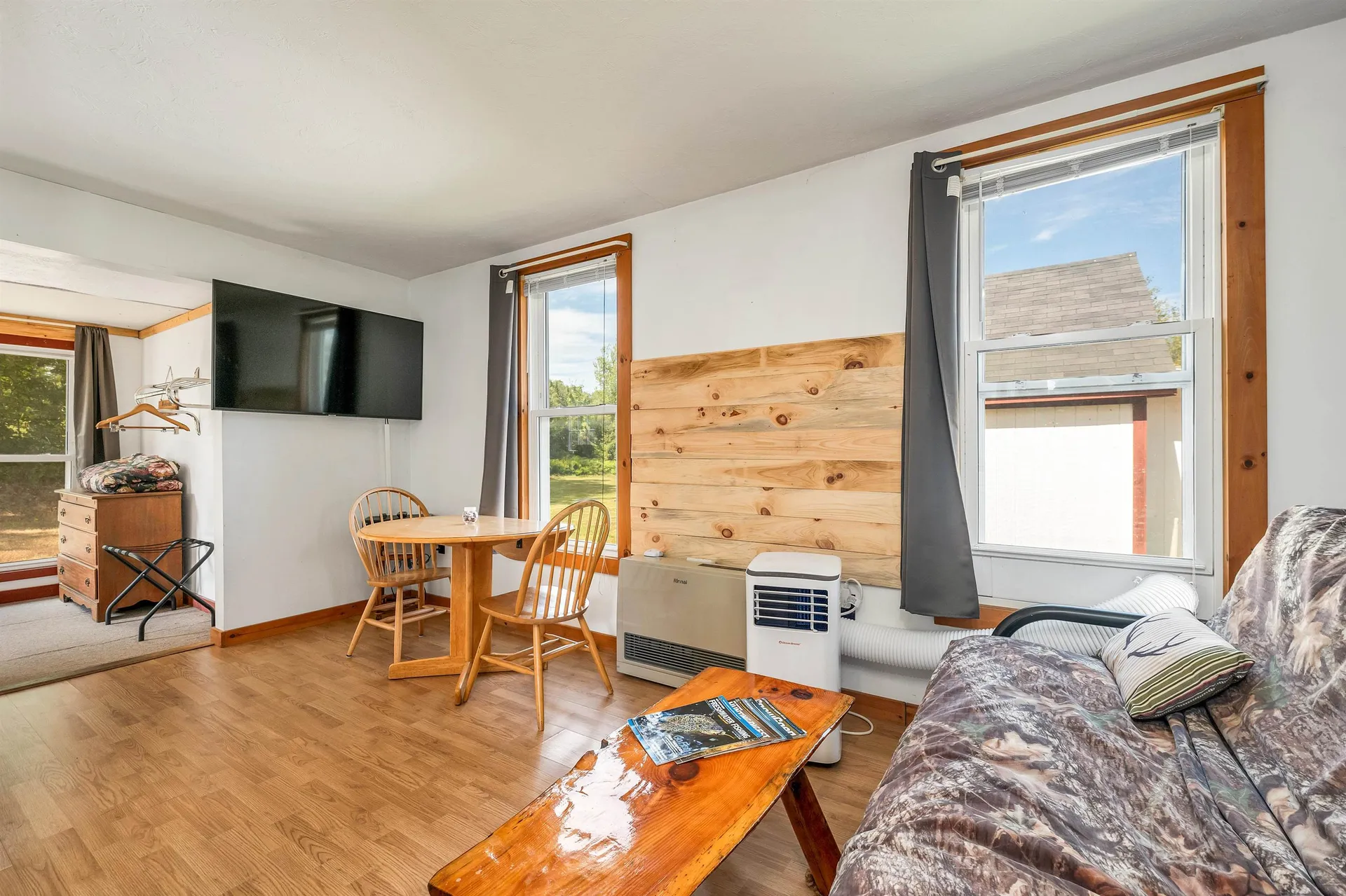 820 Colebrook Road Errol NH 03579
