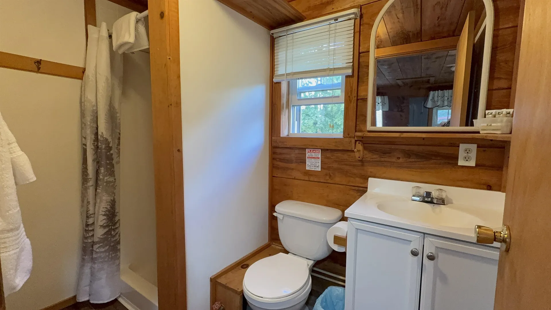 820 Colebrook Road Errol NH 03579