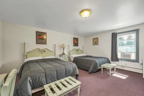 820 Colebrook Road Errol NH 03579