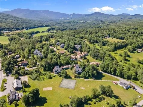230 Mountainside Drive Stowe VT 05672