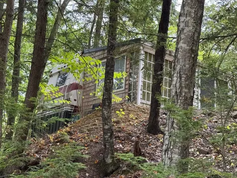 22 Paugus Circle Rochester NH 03839