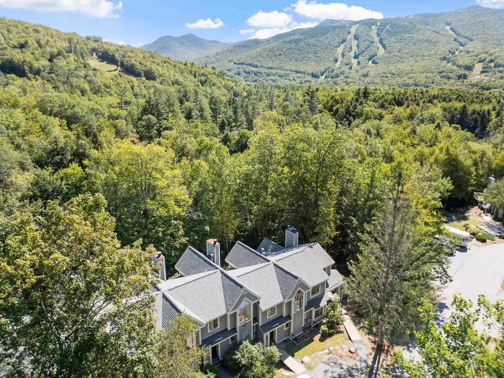 18 Woodsview Lane Lincoln NH 03251