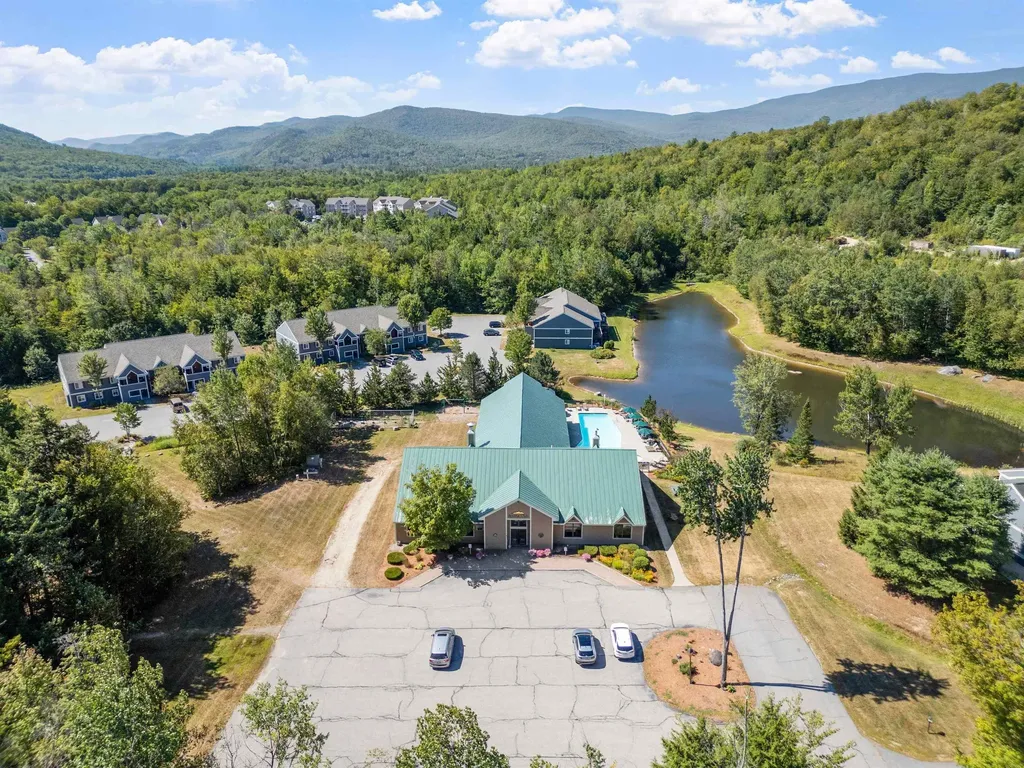 18 Woodsview Lane Lincoln NH 03251