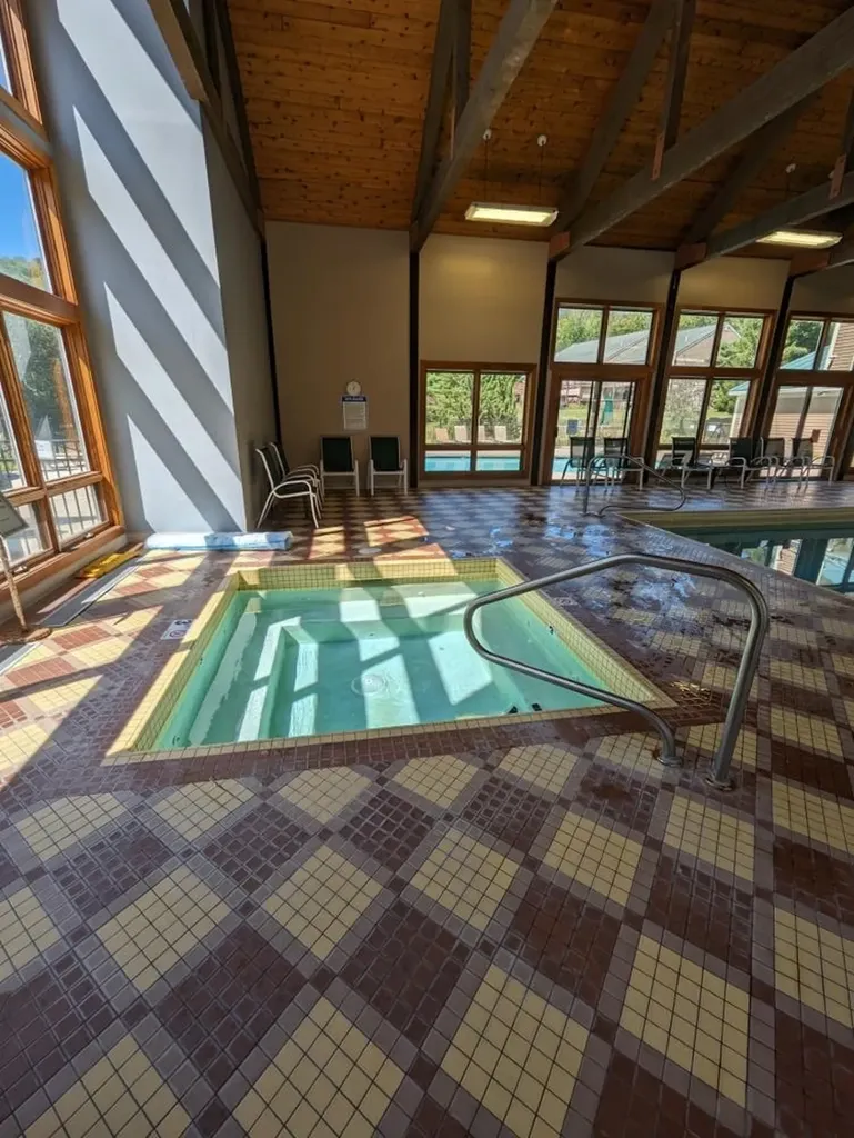 18 Woodsview Lane Lincoln NH 03251