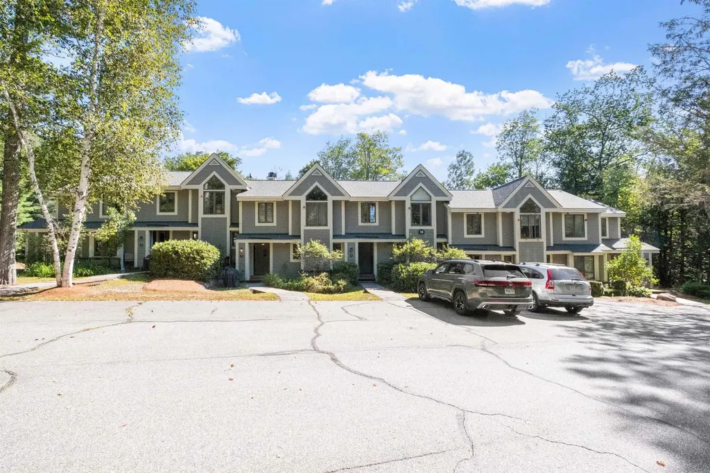 18 Woodsview Lane Lincoln NH 03251