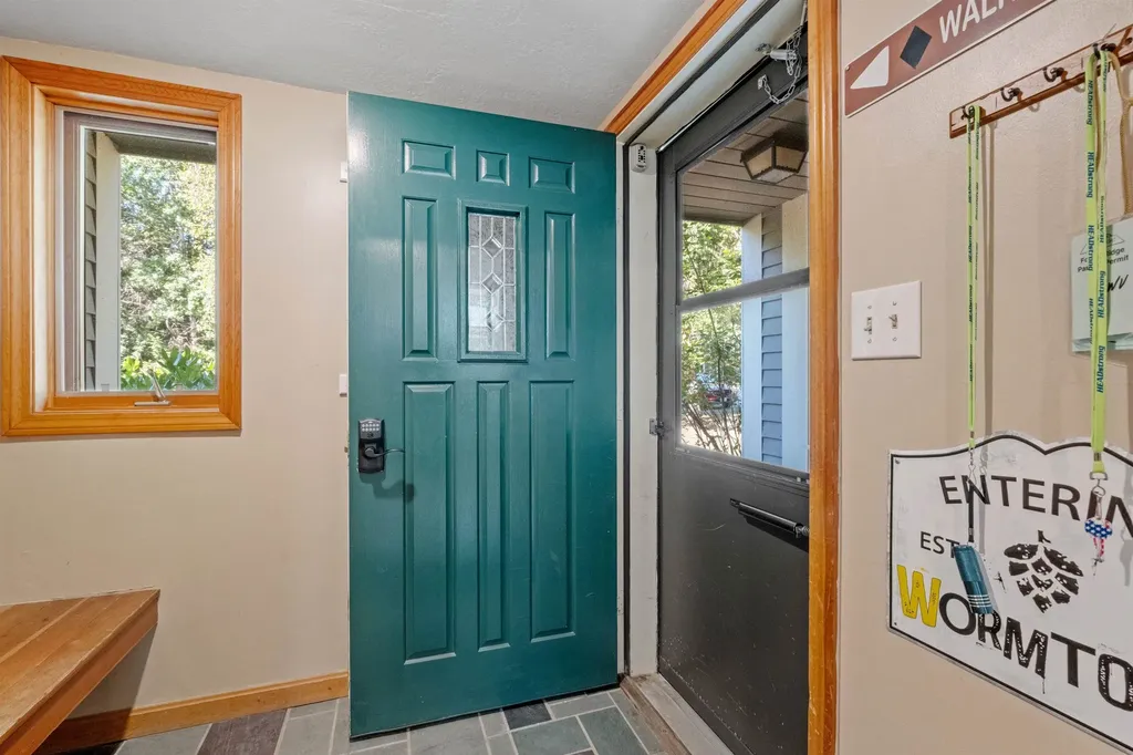 18 Woodsview Lane Lincoln NH 03251