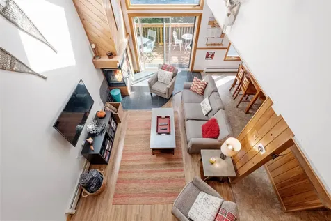18 Woodsview Lane Lincoln NH 03251