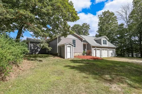 55 Holbrook Hill Road Bedford NH 03110