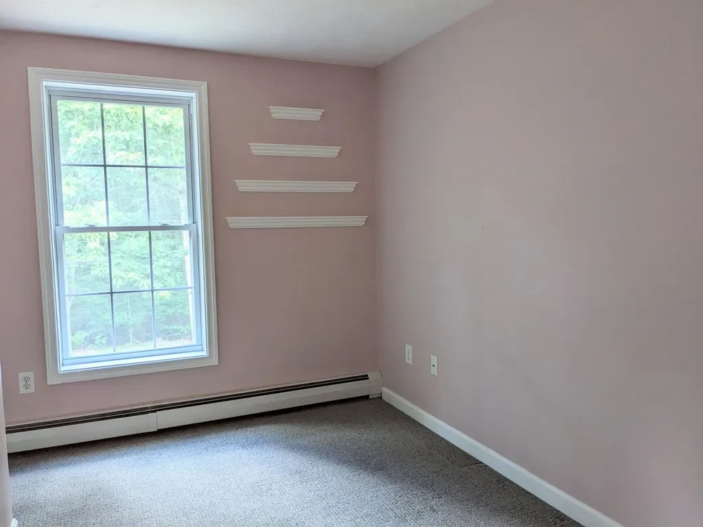 155 Chase Road South Hampton NH 03827