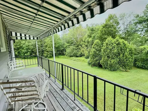 71 Hilltop Place New London NH 03257