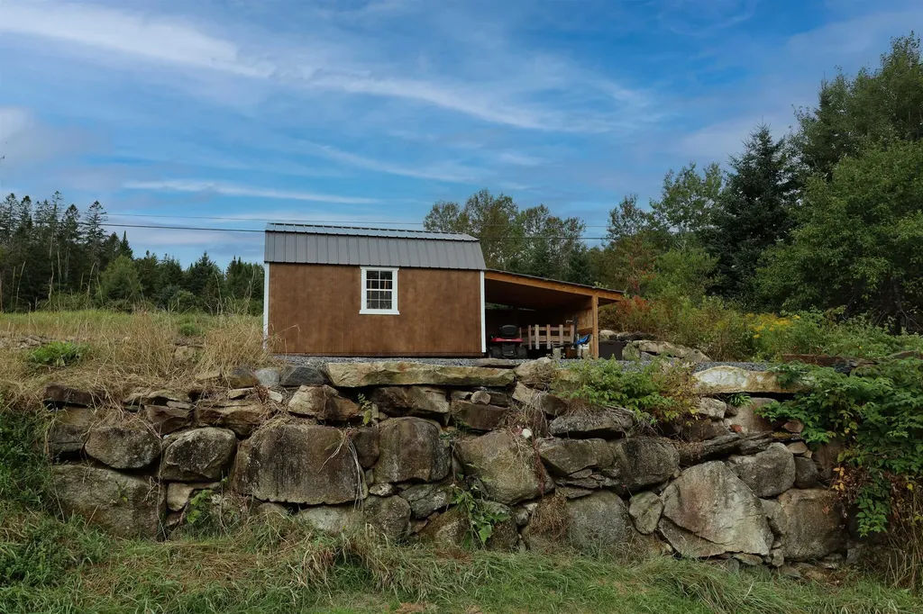 938 Vt Route 114 East Haven VT 05837