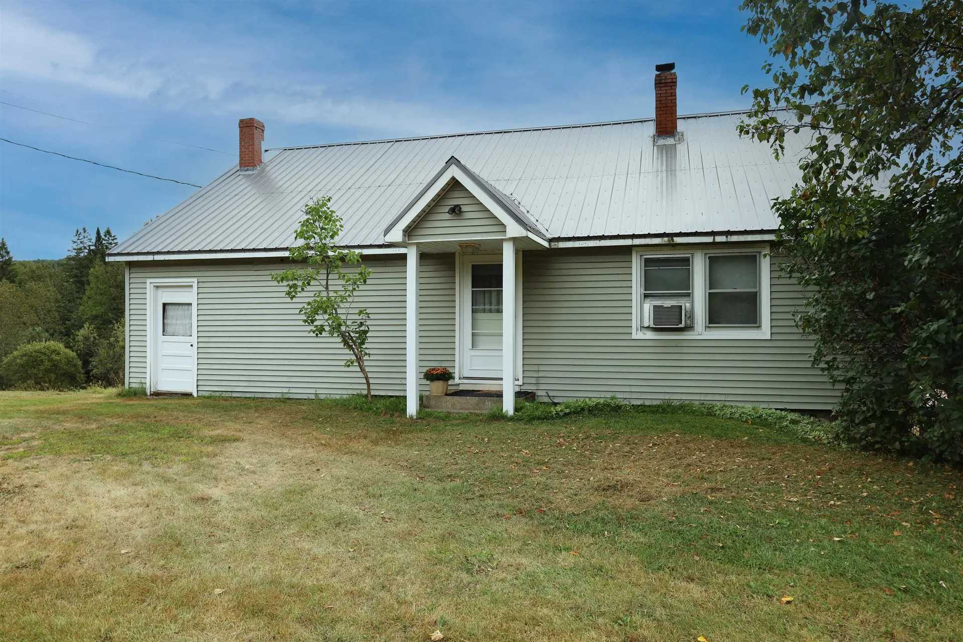 938 Vt Route 114 East Haven VT 05837