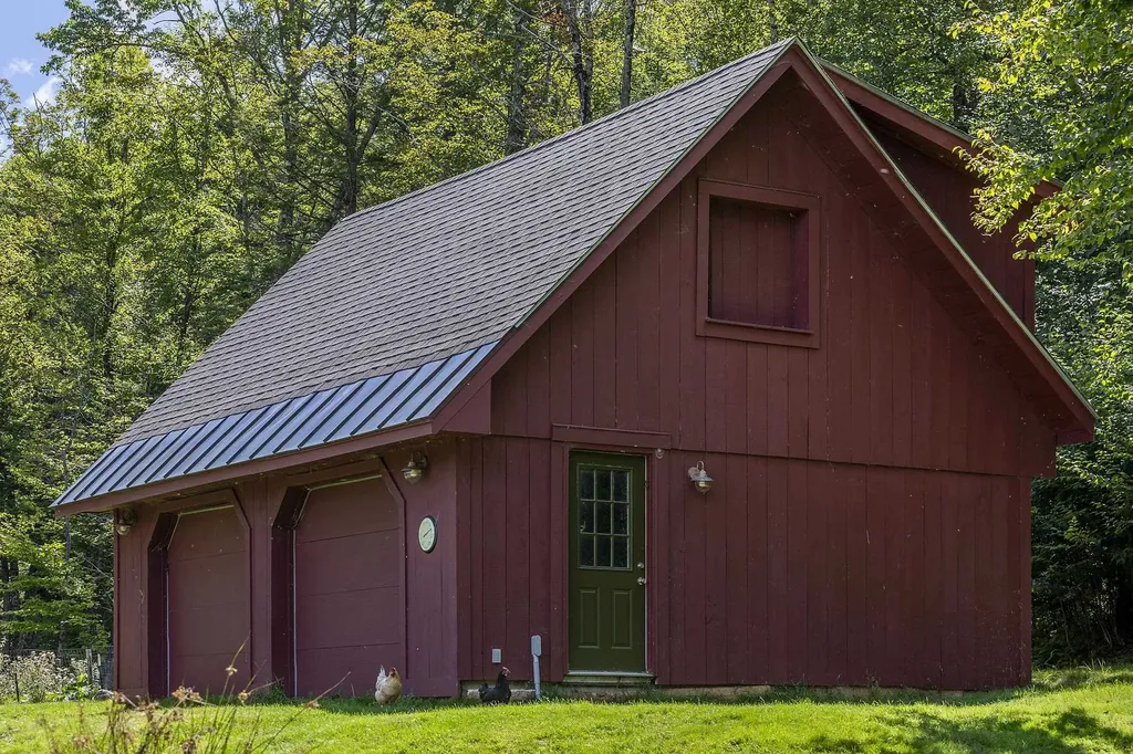 68 Flatow Road Ludlow VT 05149