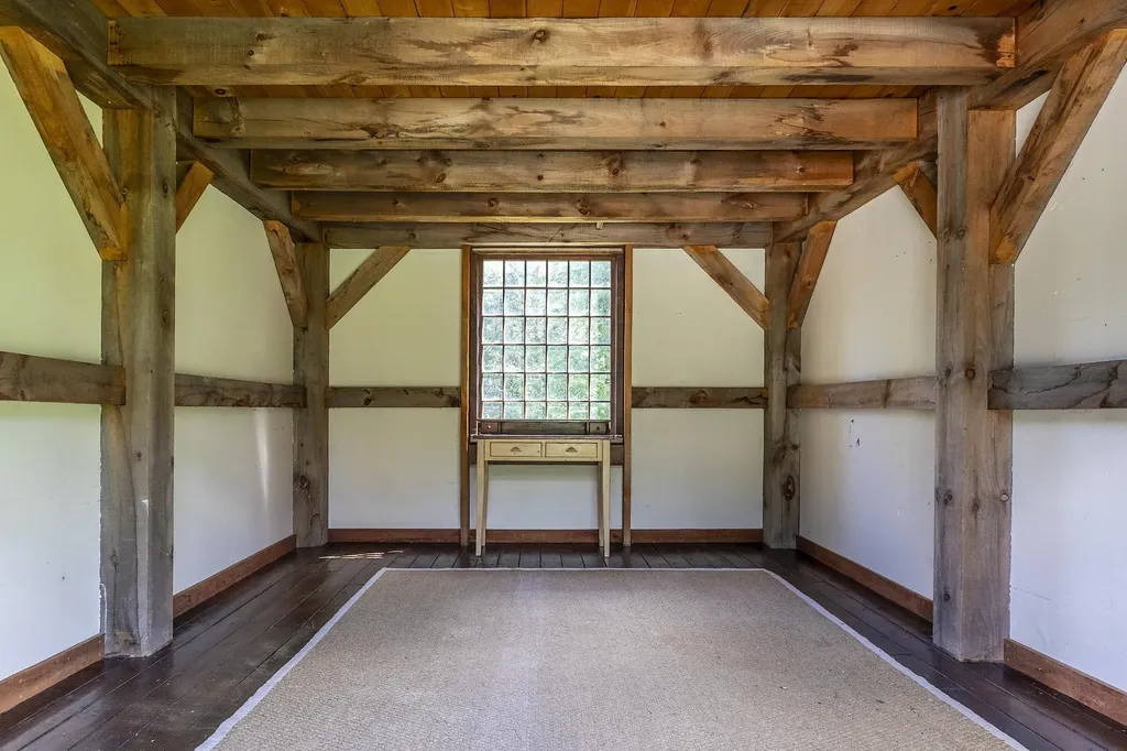 68 Flatow Road Ludlow VT 05149