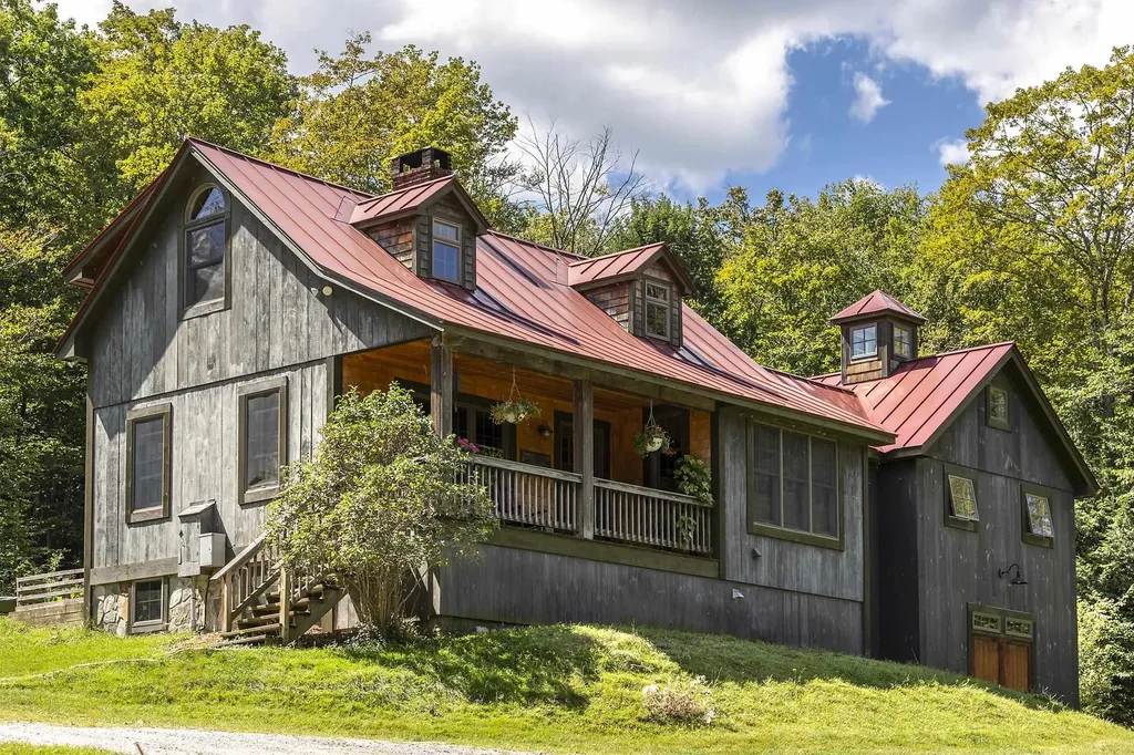 68 Flatow Road Ludlow VT 05149