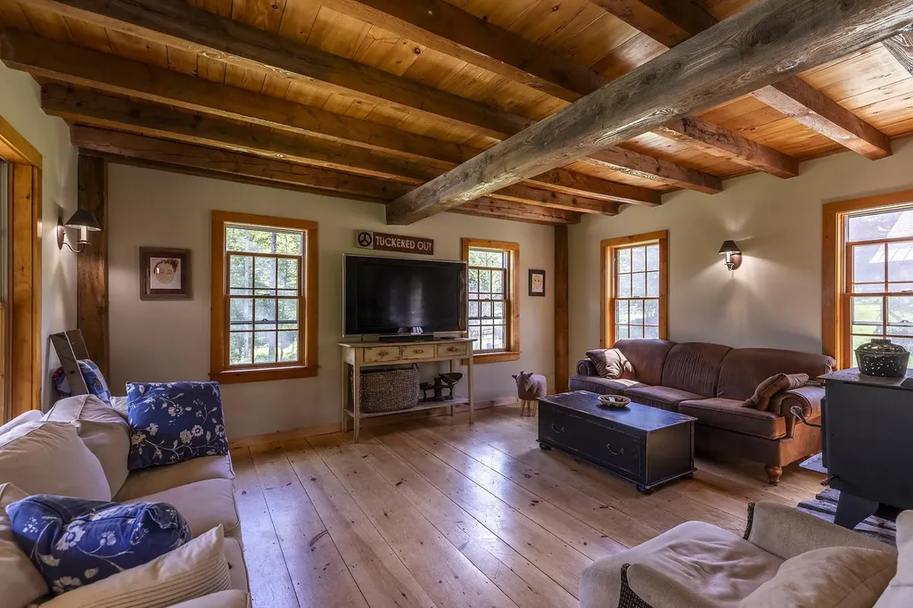 68 Flatow Road Ludlow VT 05149