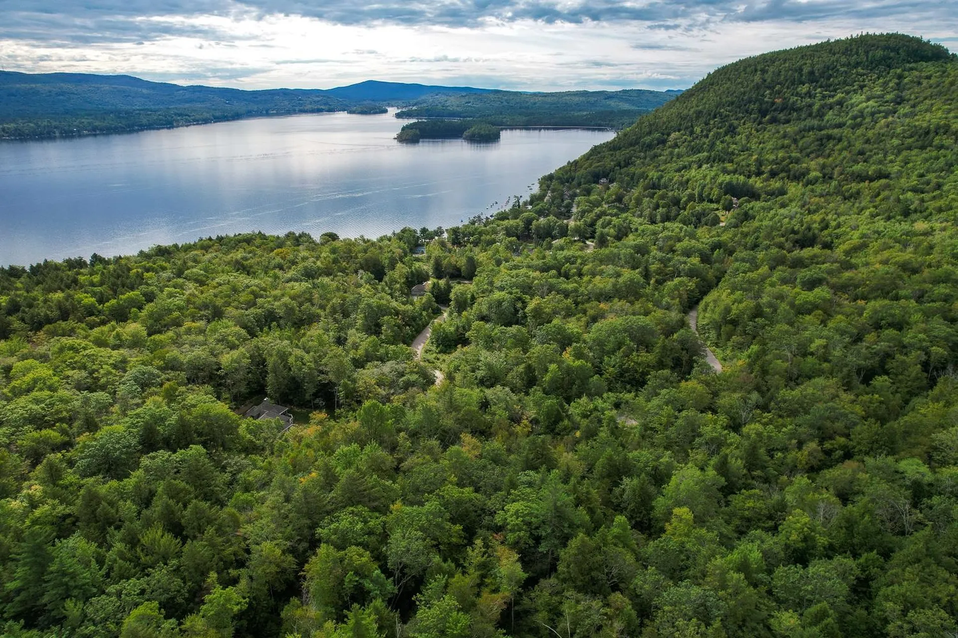 00 Ledgewood Circle Hebron NH 03241