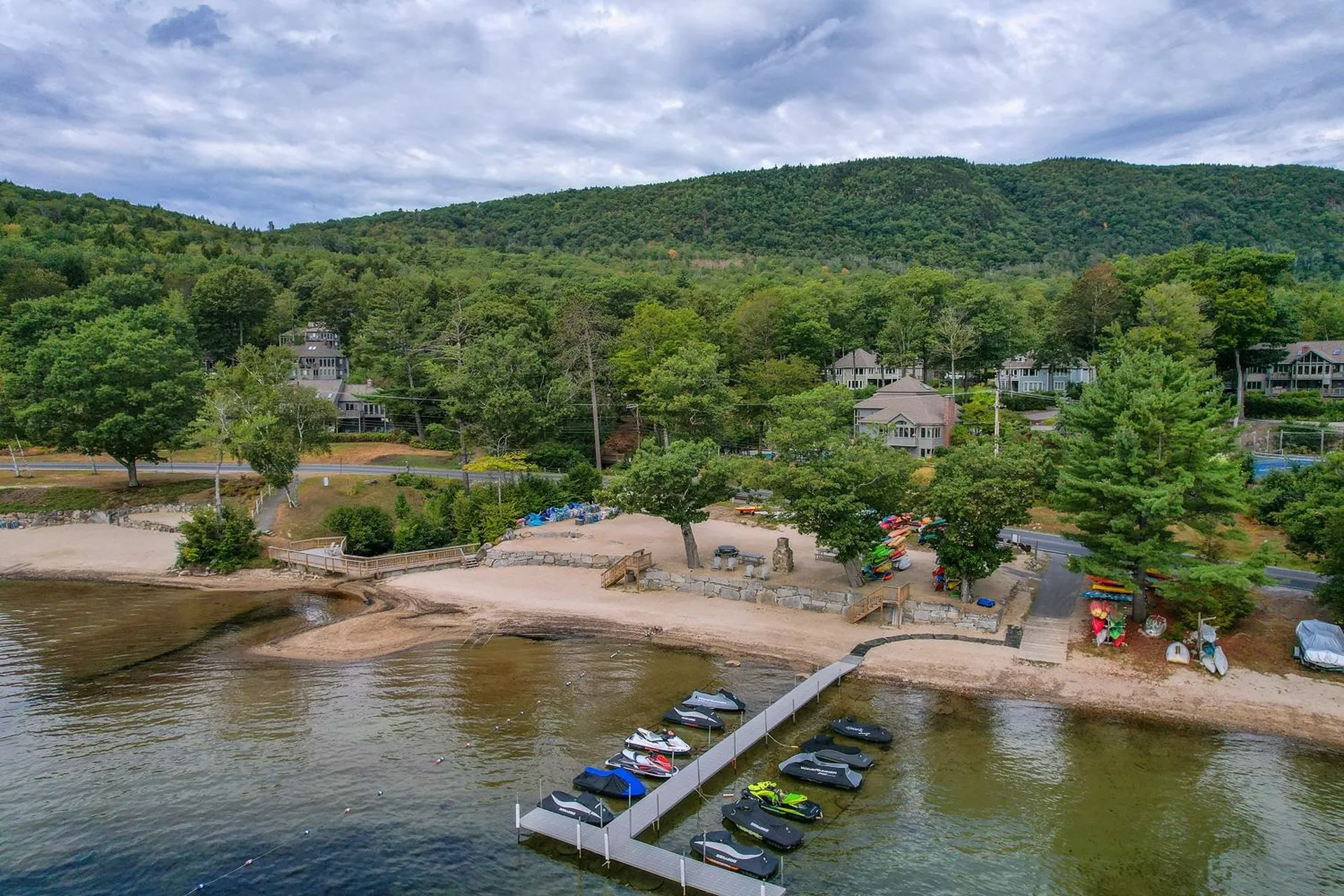 00 Ledgewood Circle Hebron NH 03241