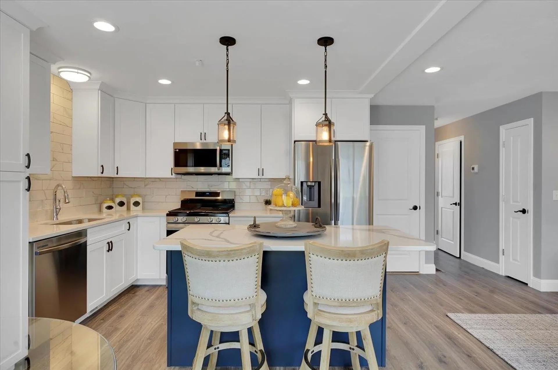 5 Dumaine Avenue Nashua NH 03063