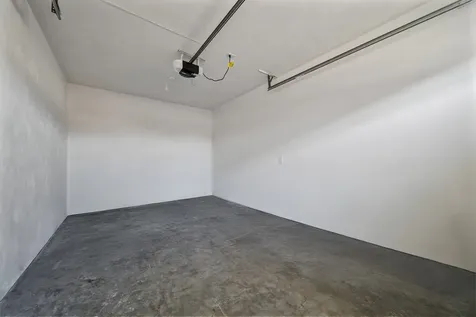 5 Dumaine Avenue Nashua NH 03063