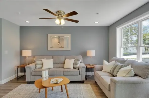 5 Dumaine Avenue Nashua NH 03063