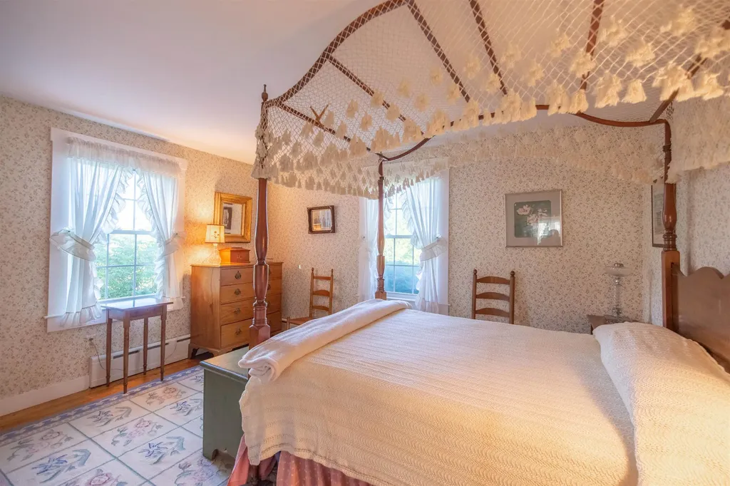 115 Upper Jaffrey Road Dublin NH 03444