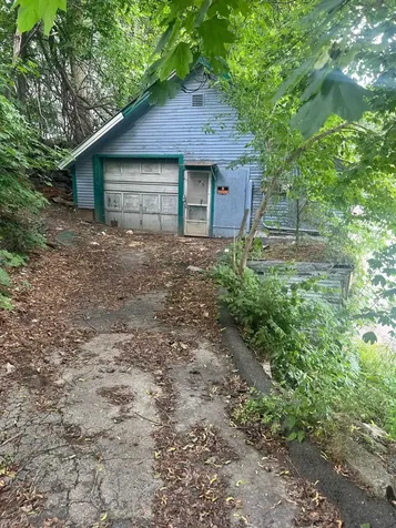 14 Spring Street Brattleboro VT 05301