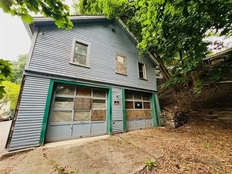 14 Spring Street Brattleboro VT 05301