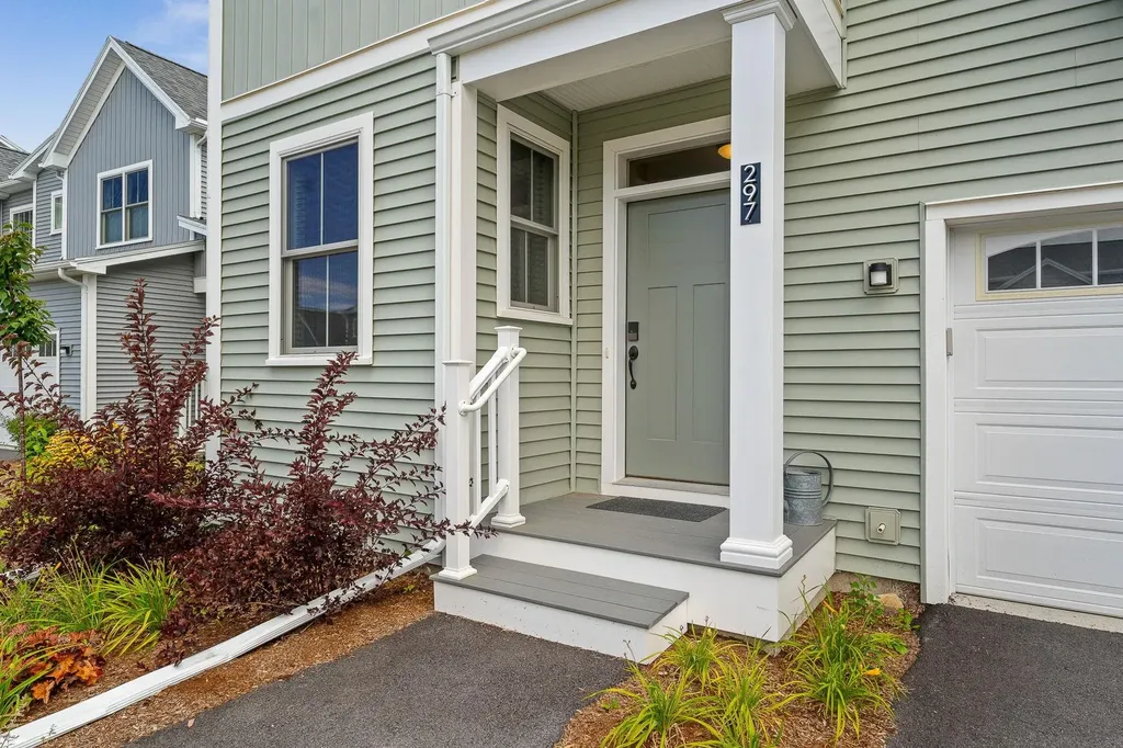 297 Old Farm Road South Burlington VT 05403