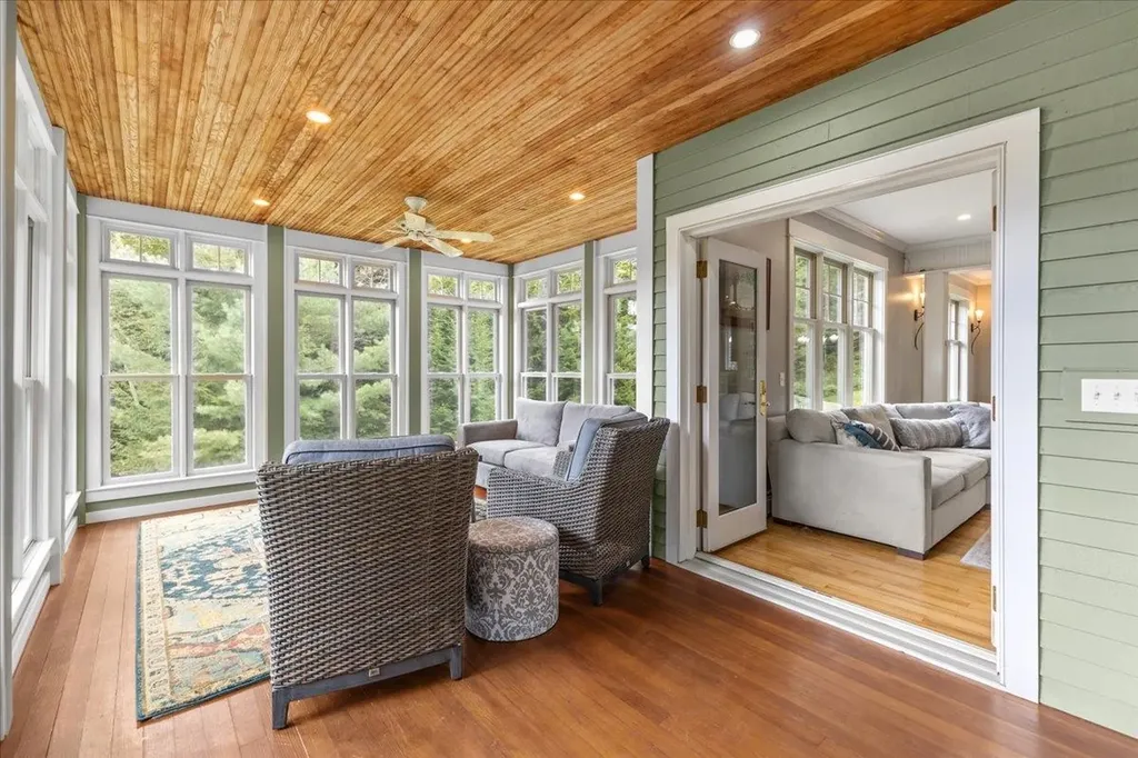 330 South Pinnacle Ridge Road Waterbury VT 05676