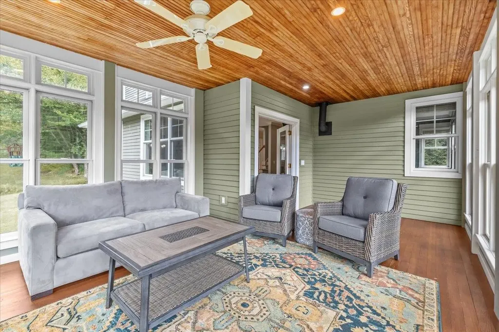 330 South Pinnacle Ridge Road Waterbury VT 05676