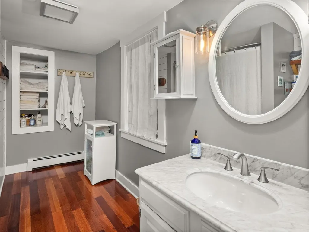 66 Spruce Street Burlington VT 05401