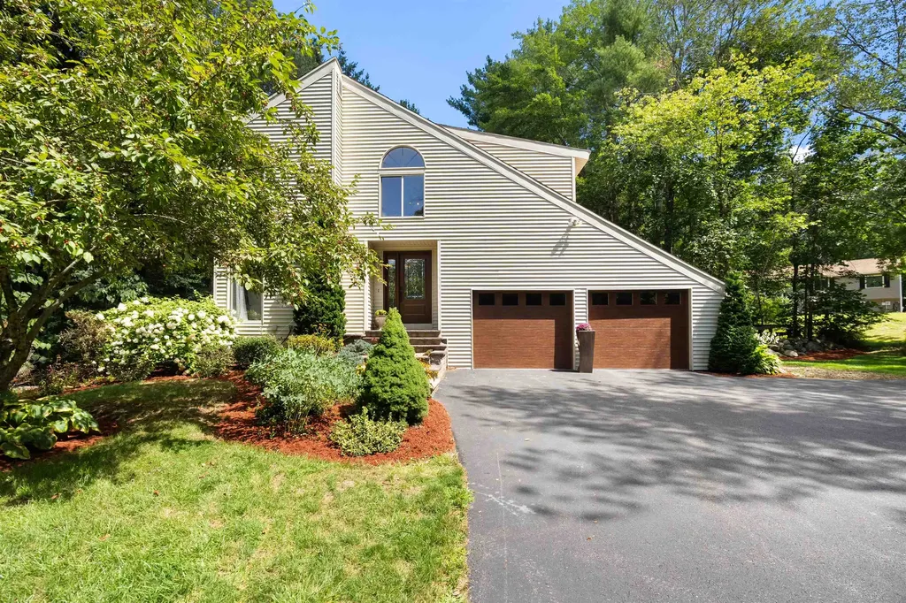 79 Lancaster Farm Road Salem NH 03079