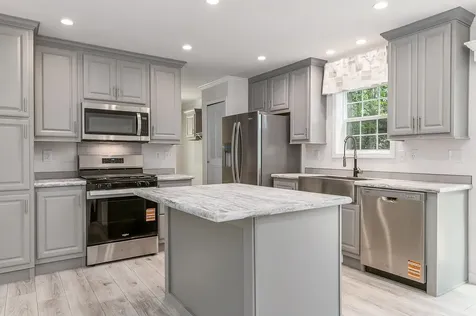 3 Alison Circle Hampton NH 03842