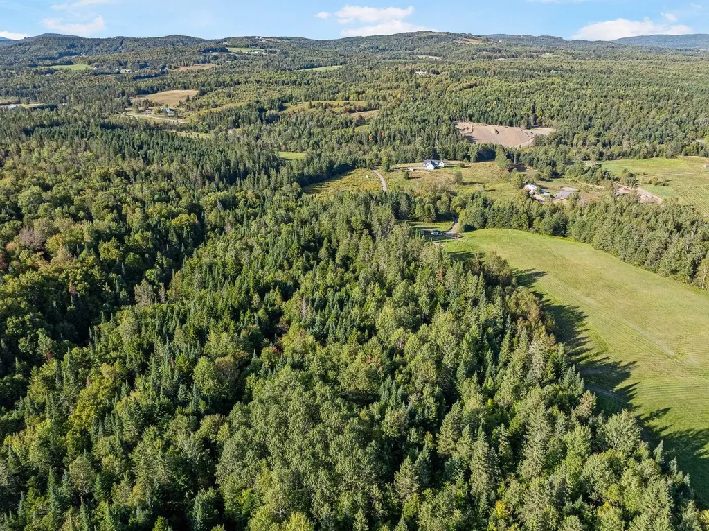 - Harry's Way Colebrook NH 03576