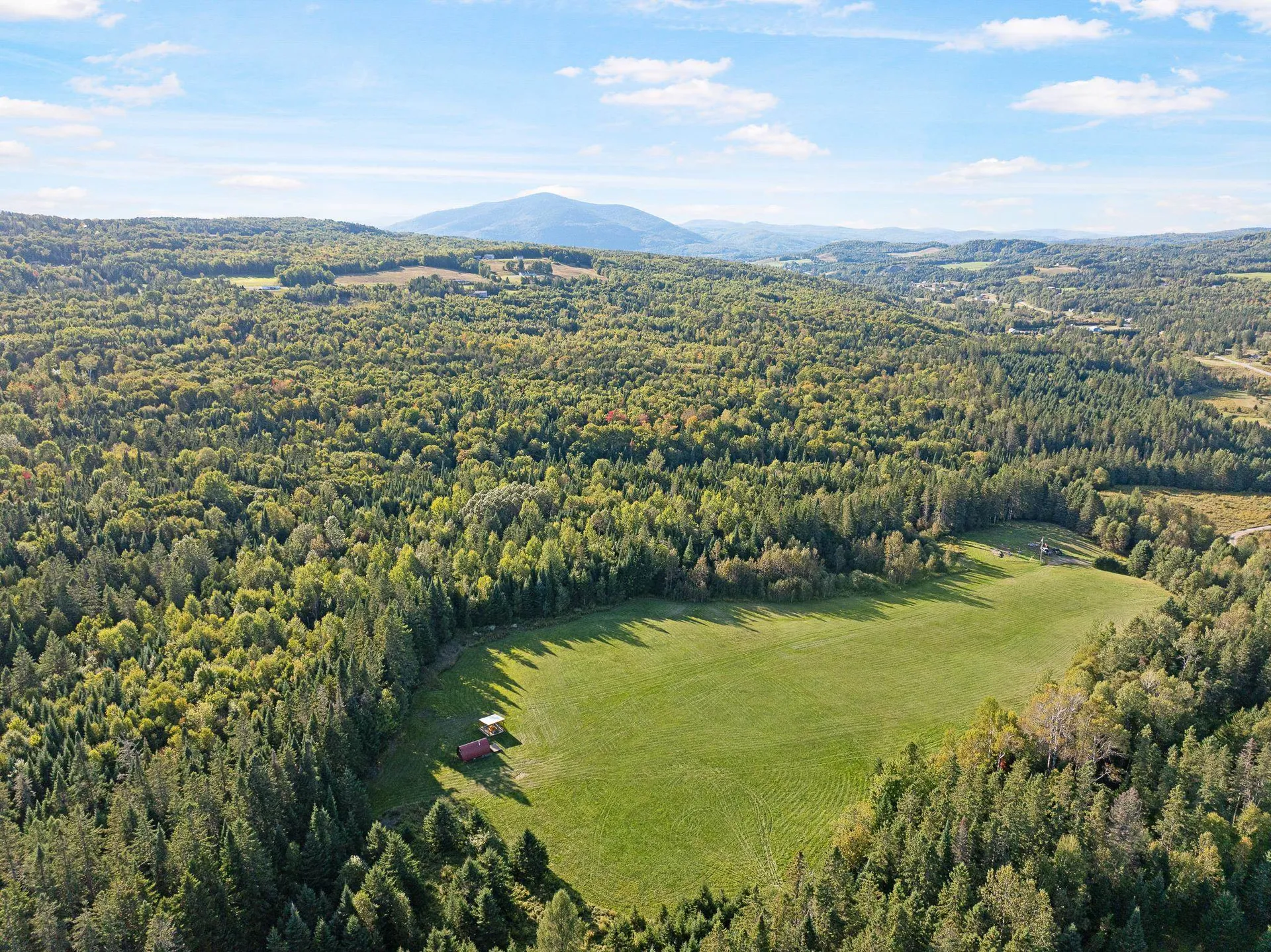 - Harry's Way Colebrook NH 03576