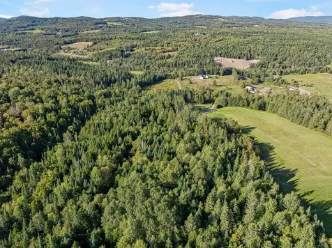 - Harry's Way Colebrook NH 03576