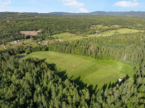 - Harry's Way Colebrook NH 03576