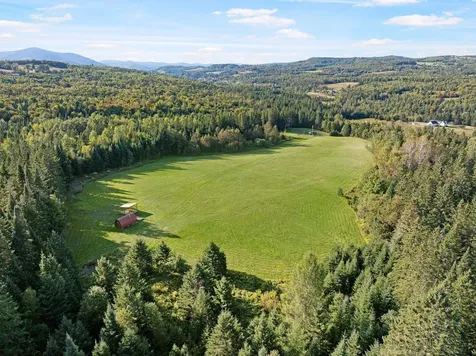 - Harry's Way Colebrook NH 03576