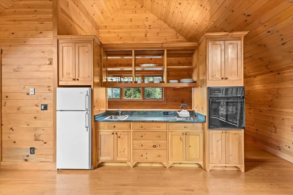 498 Fuller Farm Road Warren VT 05674