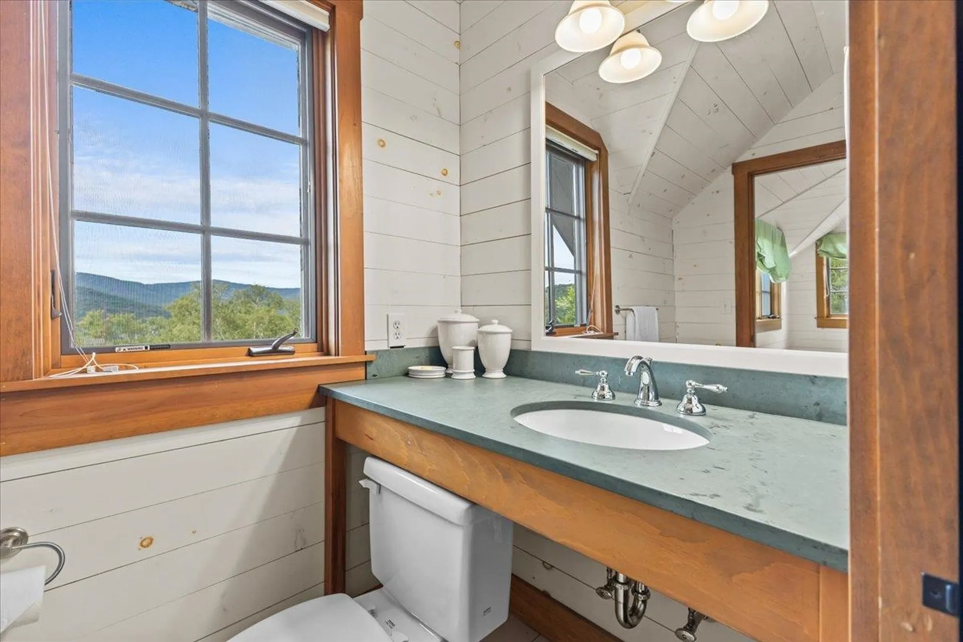 498 Fuller Farm Road Warren VT 05674