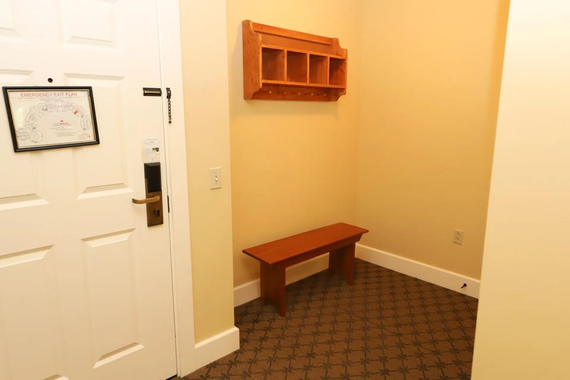 225/227 Qtr. I I Jackson Gore Inn Ludlow VT 05149