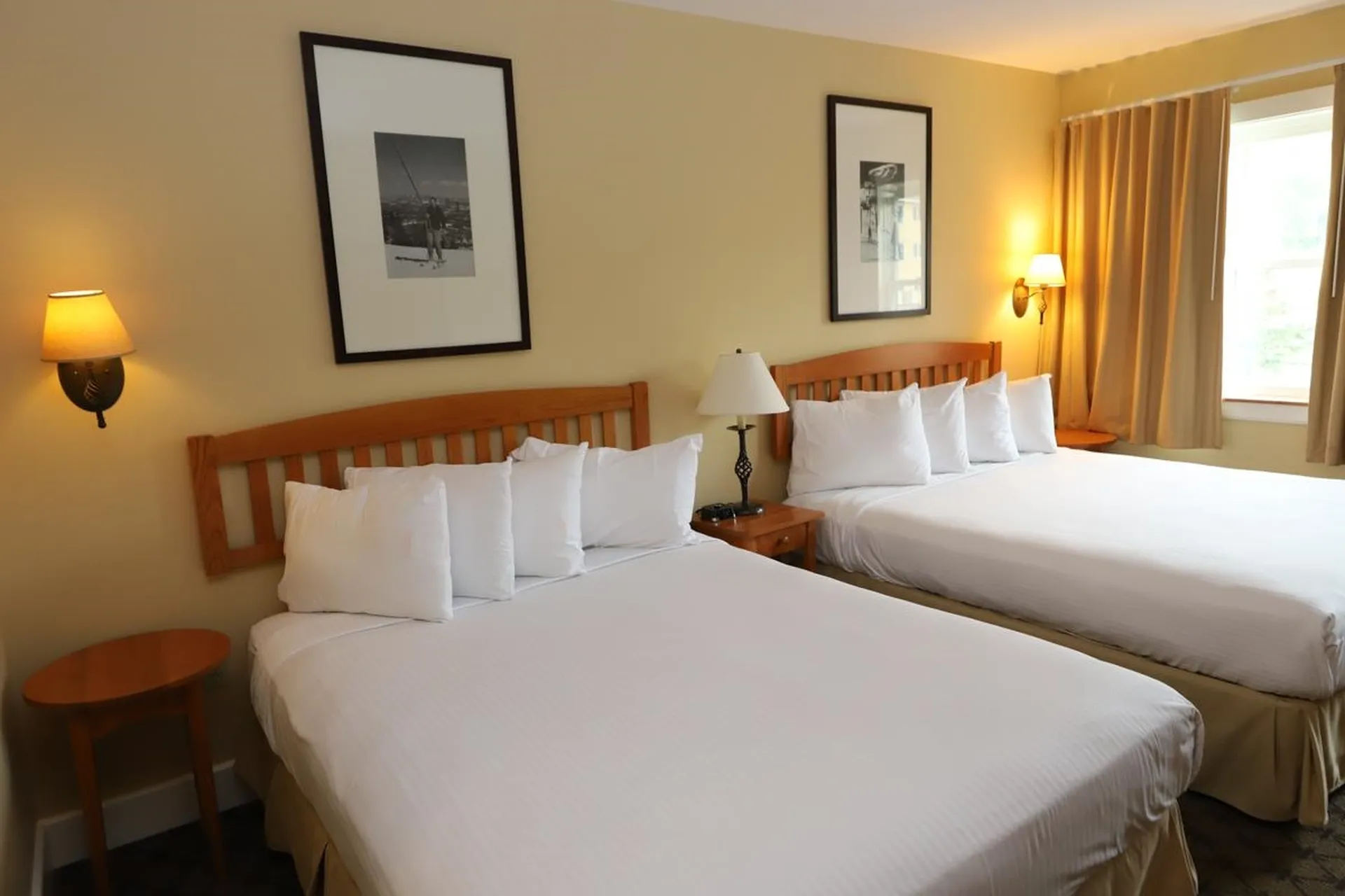 225/227 Qtr. I I Jackson Gore Inn Ludlow VT 05149