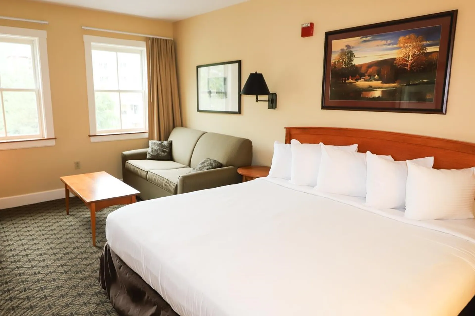 225/227 Qtr. I I Jackson Gore Inn Ludlow VT 05149